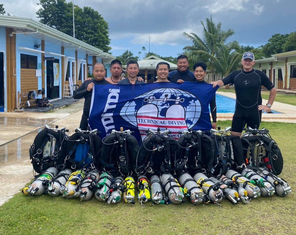 TDI Advanced Trimix diver course